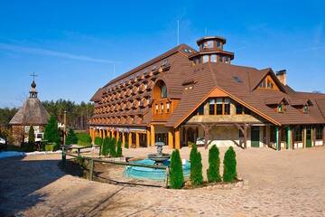 Фото Отель Hotel Szymbark г. Шимбарк 2